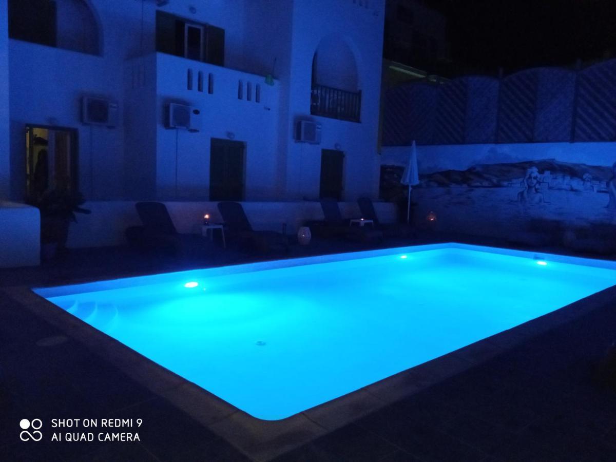 Siren Rooms And Apartments Paros Dış mekan fotoğraf