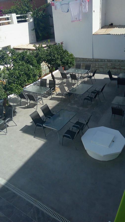 Siren Rooms And Apartments Paros Dış mekan fotoğraf